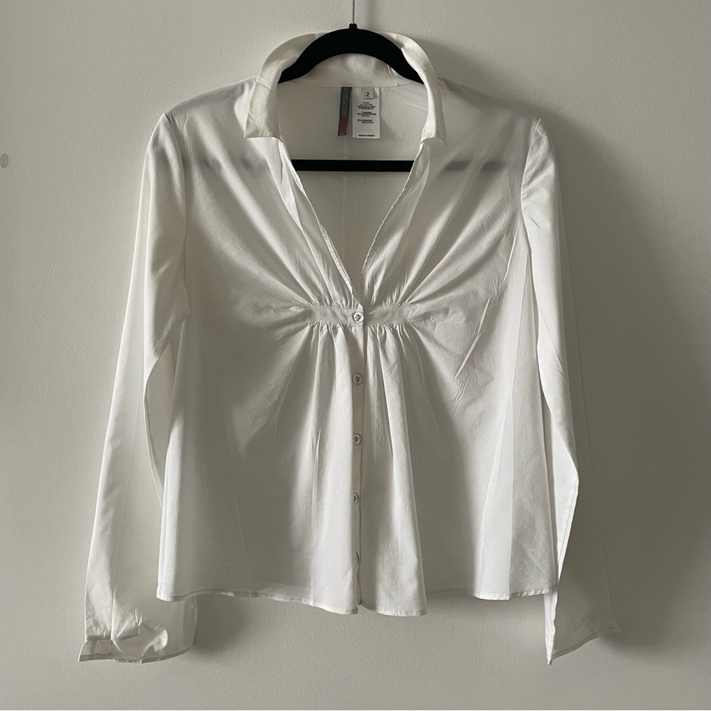 Acoté white button down long sleeve shirt top size 2 pleated v neck